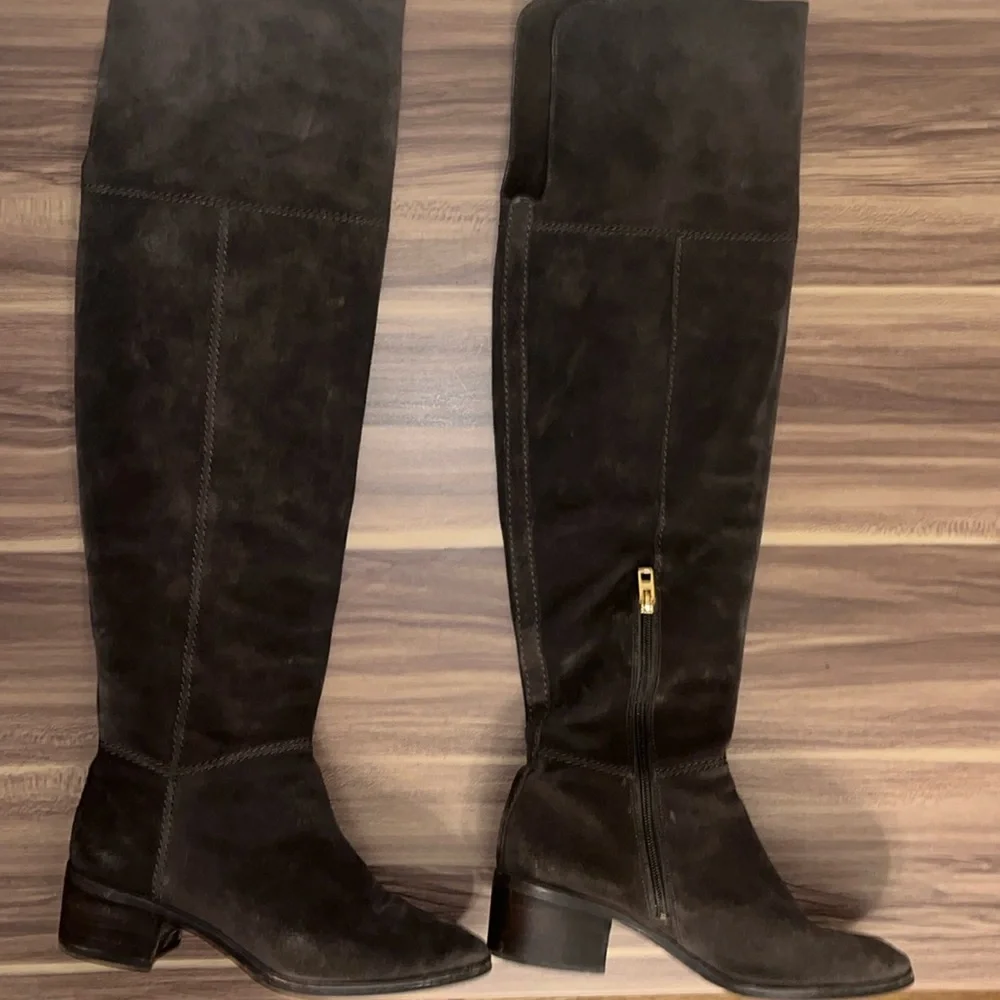 COACH LUCIA OVER THE KNEE SUEDE BOOTS - Picture 4 of 16